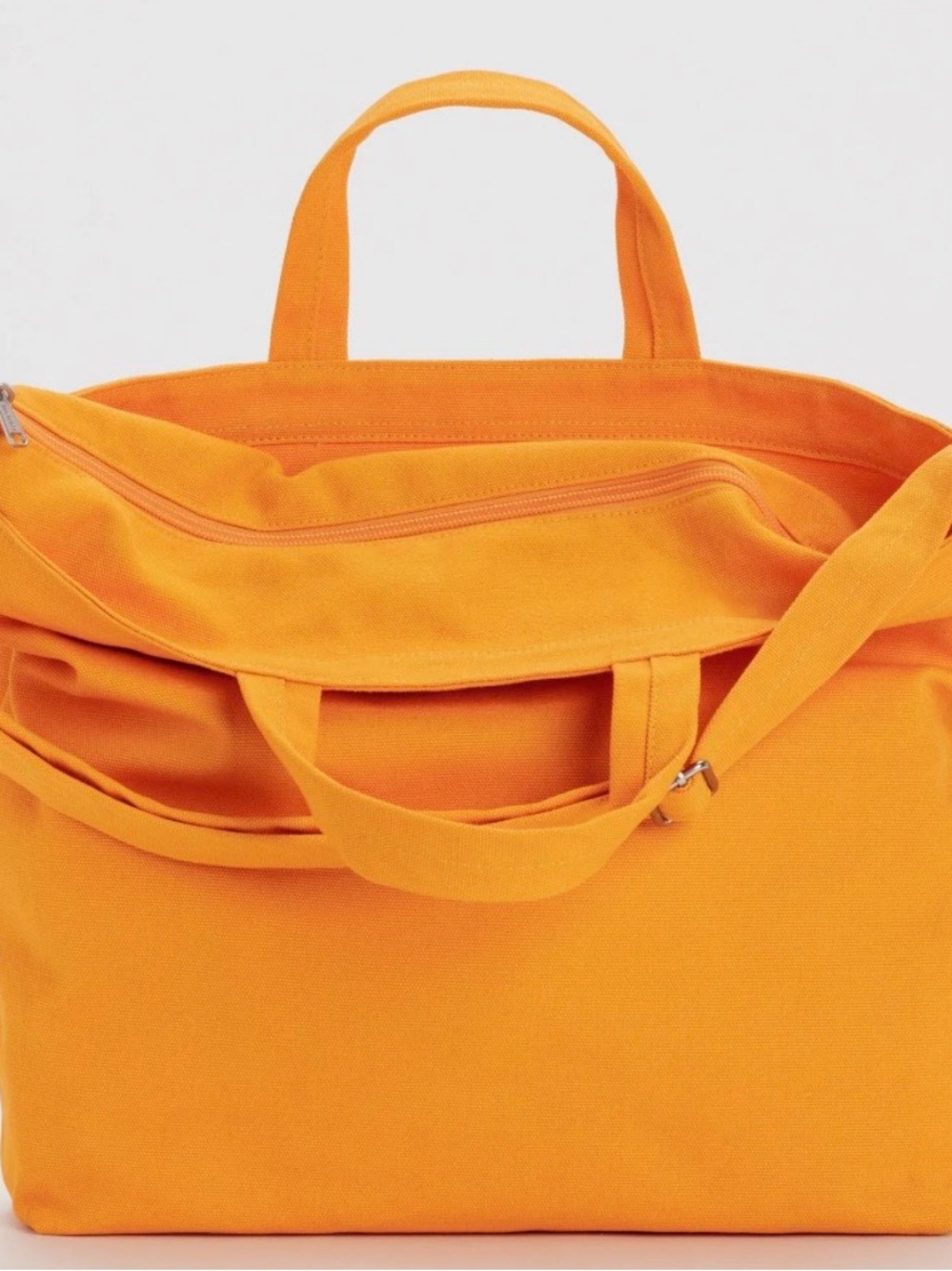 BAGGU Orange Duck Bag - Picture 5 of 5